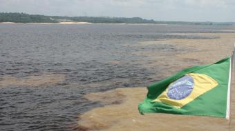 Encontro das águas e Bandeira Nacional Brasileira