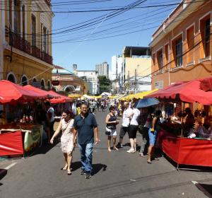 Feira de Domingo no centro da cidade Manaus 